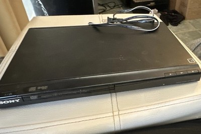 Sony DVP-SR200P DVD Player CD/DVD Region 1 Black