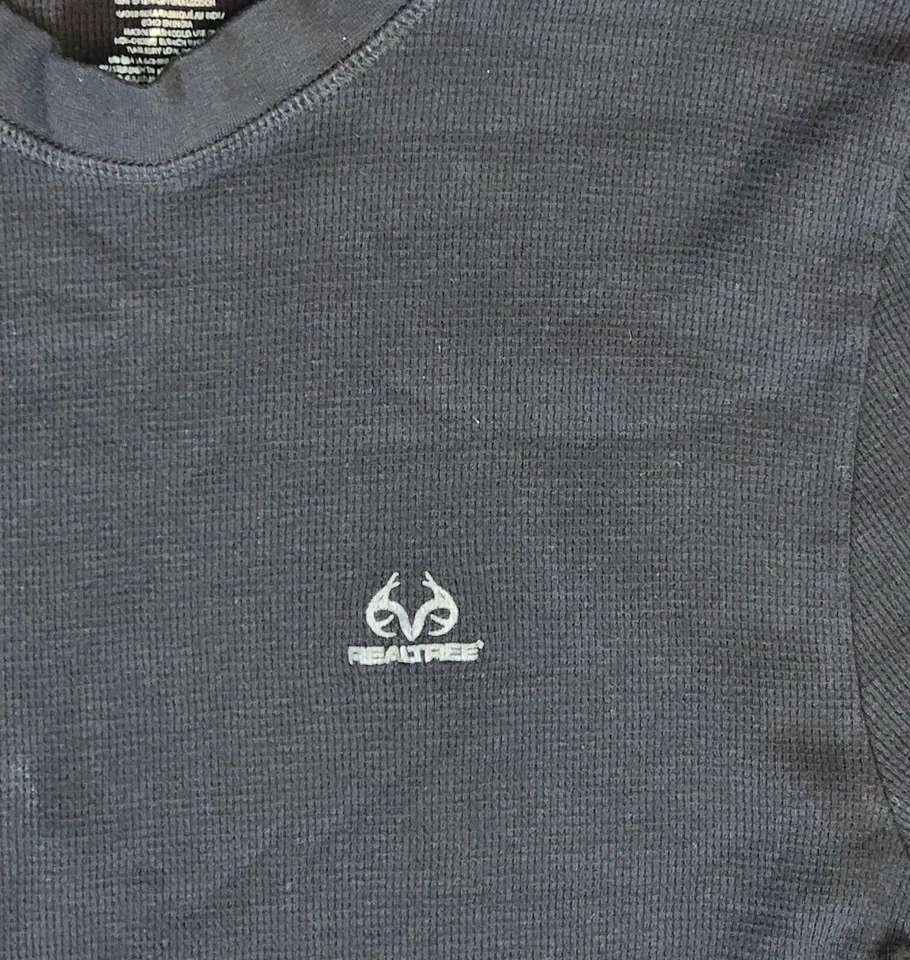 Realtree Black Thermal Long Sleeve Shirt Crew Neck Boys XL - Image 2 of 4