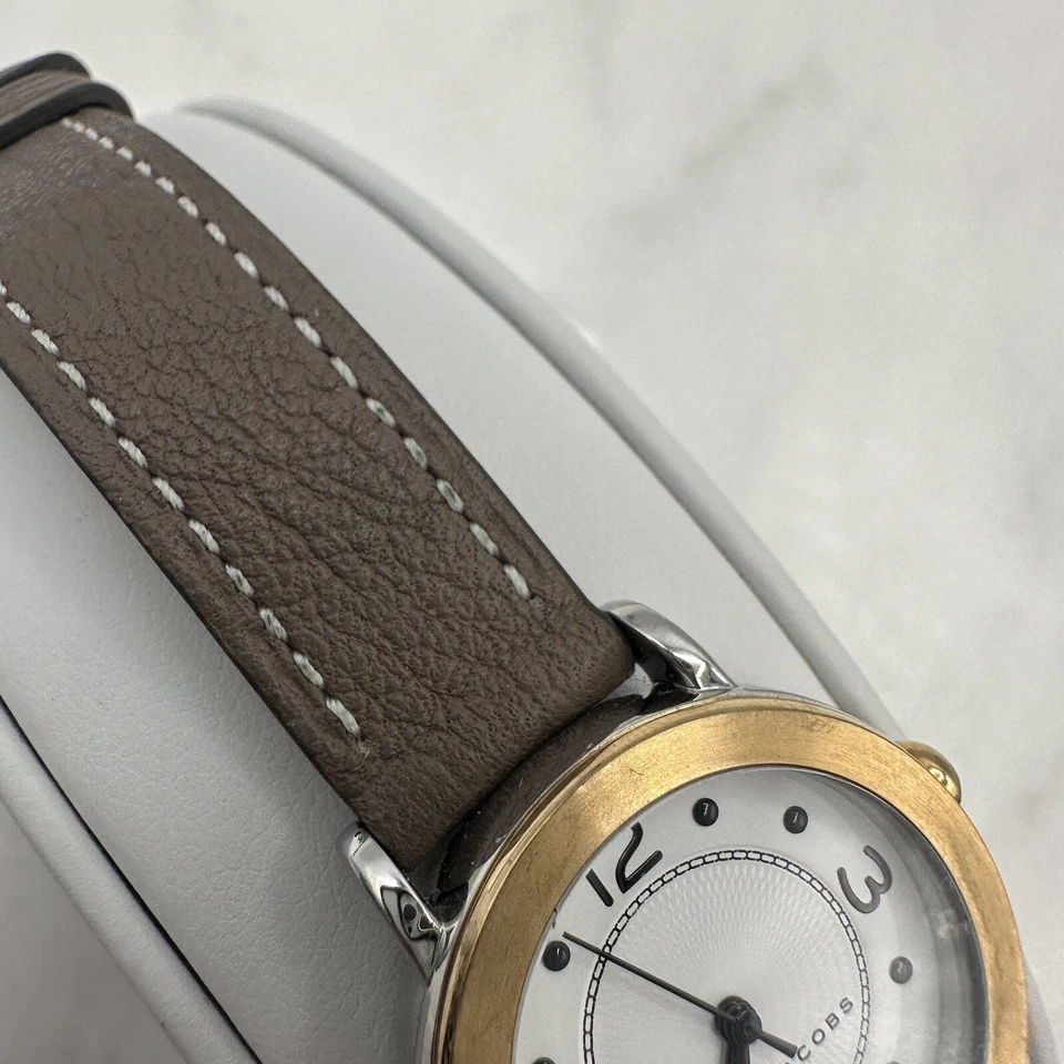 Часы Marc Jacob's MJ1605, розовое золото, белый циферблат, кожа, НОВЫЙ АККУМУЛЯТОР - Изображение 3 из 4