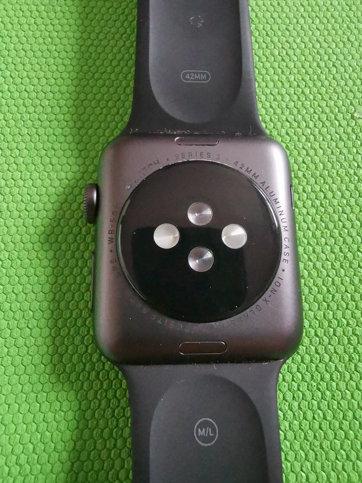 Apple Watch Series 3 42mm - Montre connectée - Photo 3/3