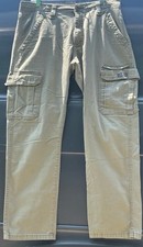 Old Navy Men  s Relaxed Fit Cargo Pants 30X30
