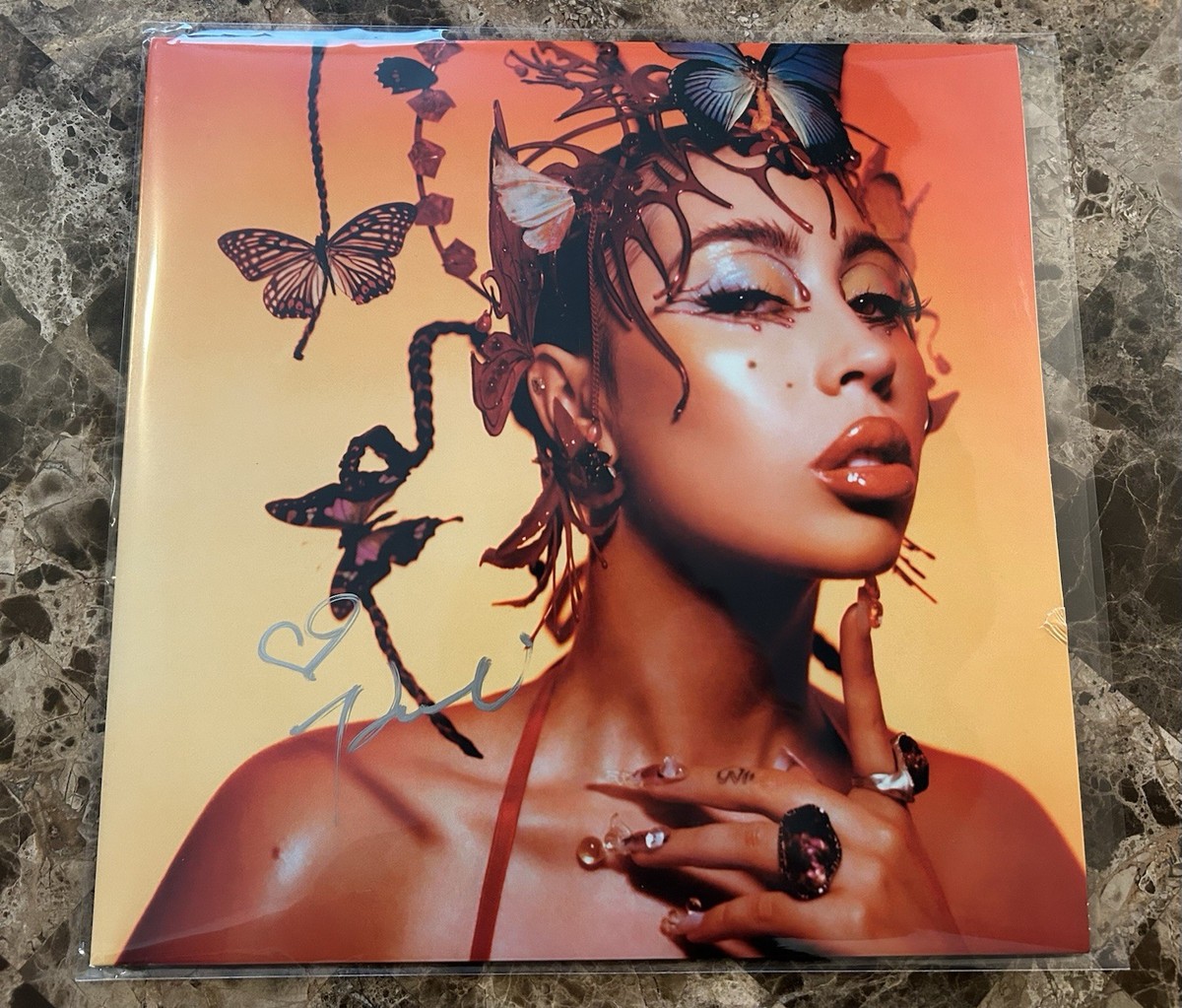 Kali Uchis signed/autographed Red Moon In Venus Album/Vinyl JSA