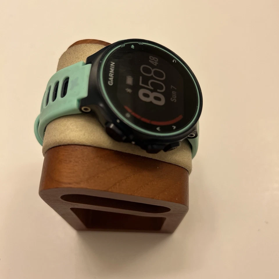 Garmin Forerunner 735XT, Smartwatch, Fitnesstracker, top, Ladegerät inklusive - Bild 4 von 4