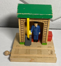 Thomas Wooden Railway Conductor Shed 2001 Traction Track Train Tank Engine