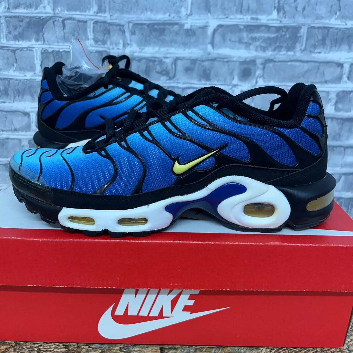 air max plus hyper blue