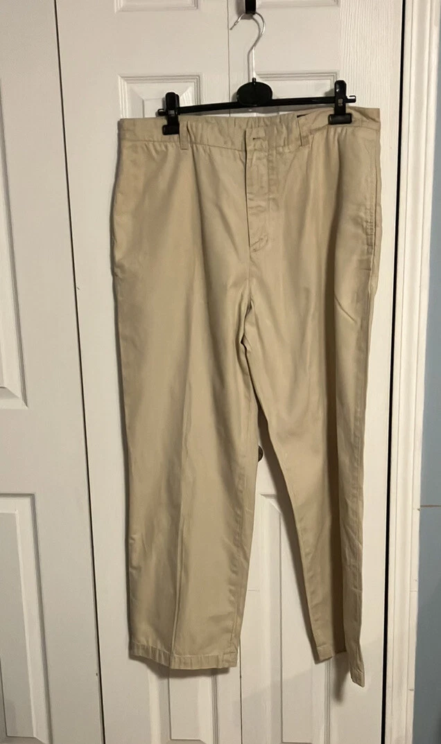 Vineyard vines hotsell khaki pants