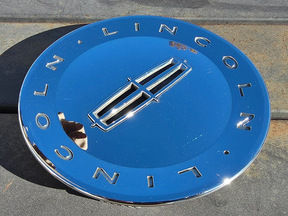 Lincoln Town Car MKT MKZ MKX 2006-2011 tapa central OEM 6W13-1A096-AD CROMO OEM Foto 4 de 4