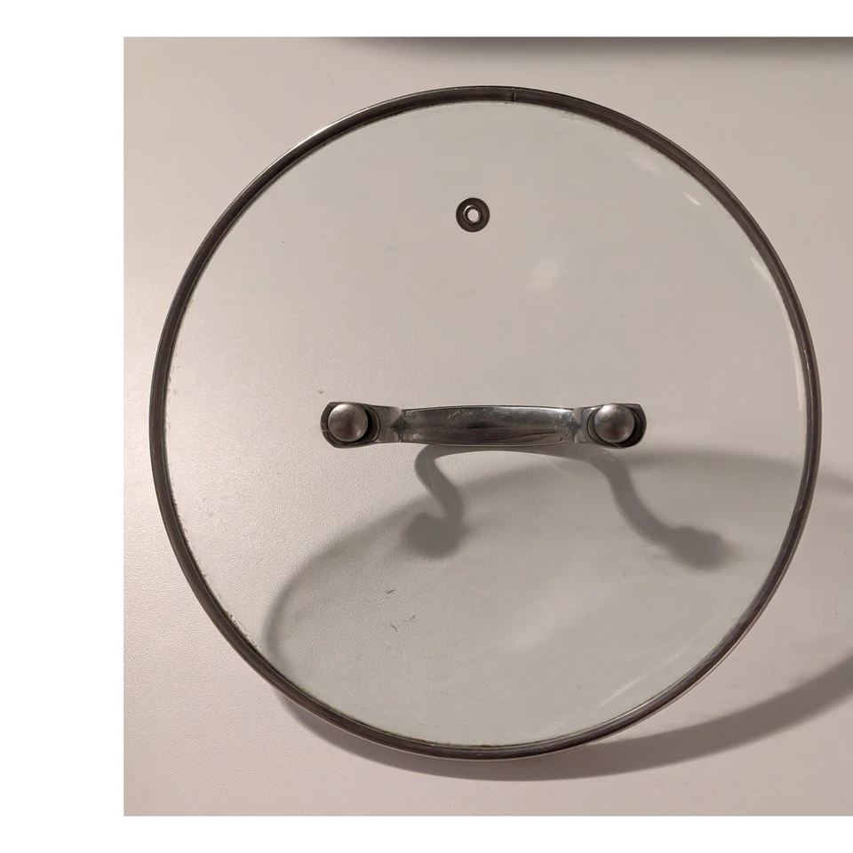 Belgique Glass Replacement Saucepan Vinted Lid 7 1/4" diameter **LID ONLY** - Image 2 of 3