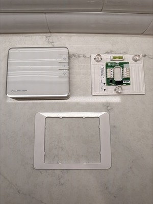 Alarm.com ADC-T2000 Smart Thermostat