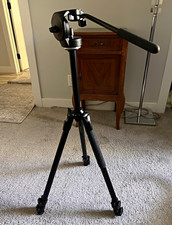 Manfrotto 290 Xtra Camera Tripod w/ Pan/Tilt Head Carrying Case