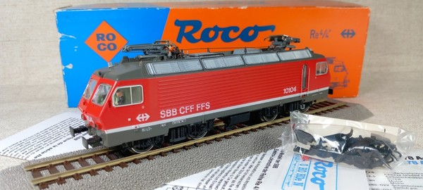 Locomotora Roco H0 04178D SBB Re4/4 DC Analógica o DCC Digital y luz led en OVP