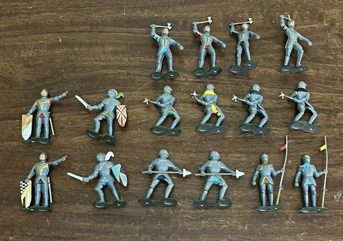 Lot of 16 Vintage Marx Medieval Silver Knight Figures 2 1/4" Hand Painted
