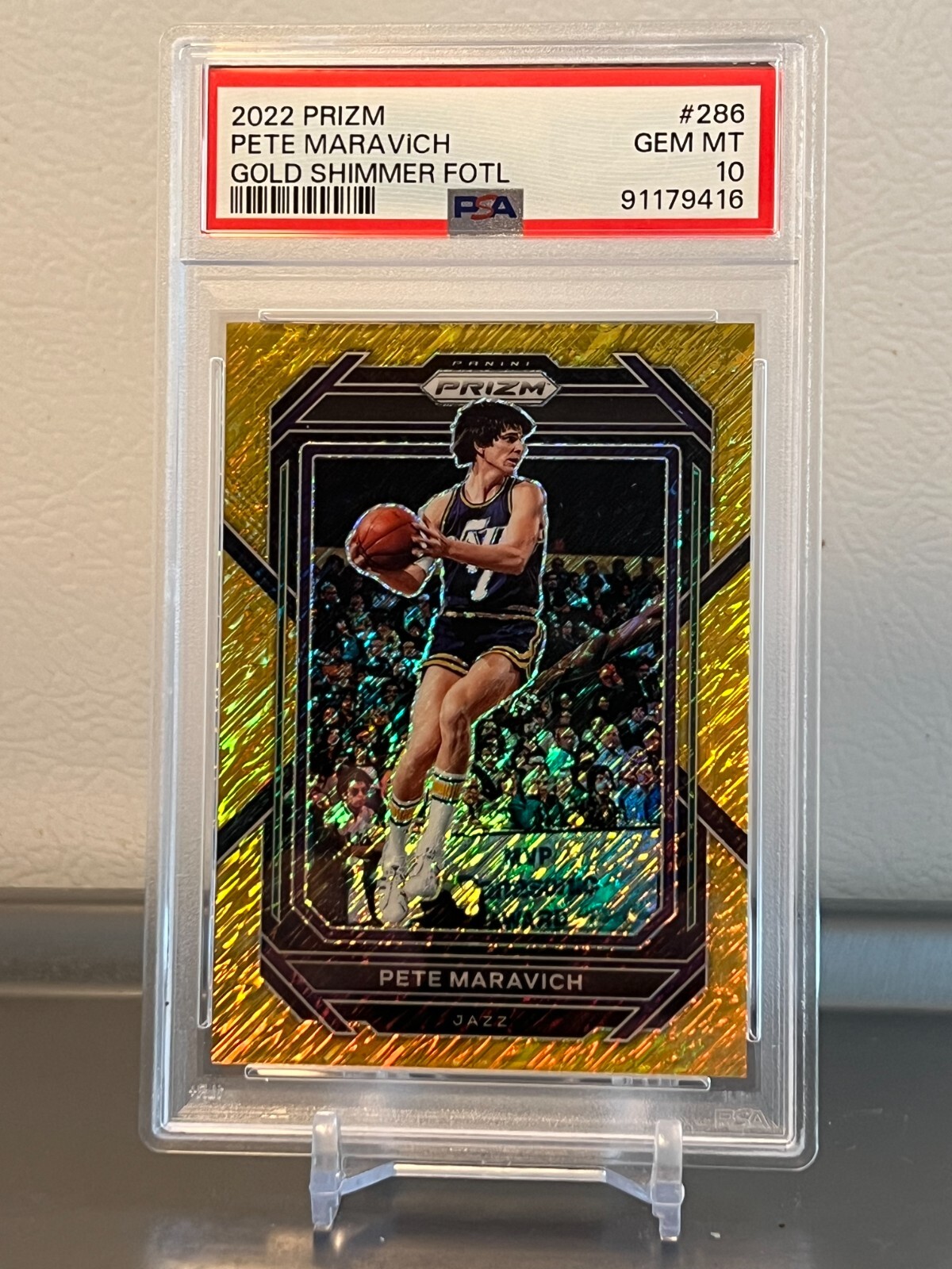 2022 Prizm Pete Maravich Gold Shimmer FOTL /10 PSA 10