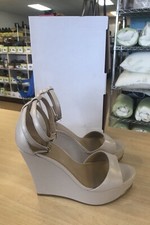 G.I.L.I. 6.5M Avery Dune Leather Ankle Strap Wedges - NEW 