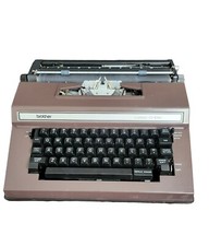 Brother Correct-O-Riter Electric  Portable Typewriter Model 3800 w/Case TESTED thumbnail