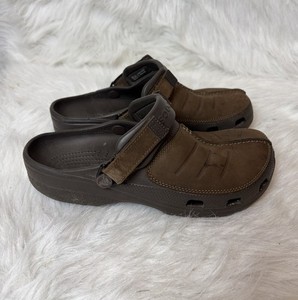 Yukon Crocs Mens | eBay display picture 3