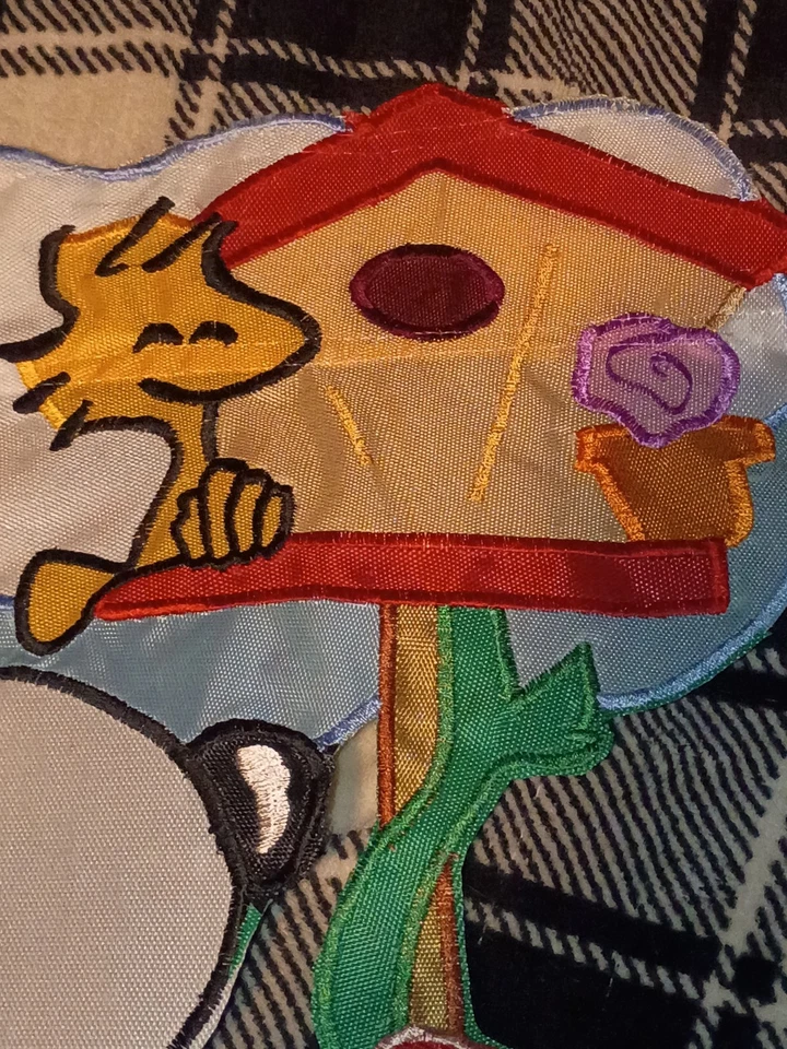 Peanuts Birdhouse Buddies Garden Flag 13" X 18" - Image 3 of 4
