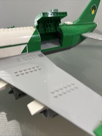 LEGO City cargo terminal 60022 Incomplete