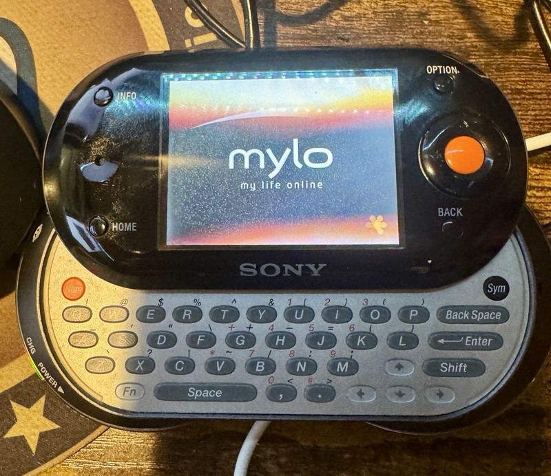 Brand new Sony personal communicator Mylo COM-1 Black Rare to find cute gadget