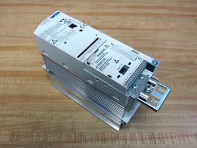 Lenze 13127093 Inverter Drive 8200 Vector E82EV7512C