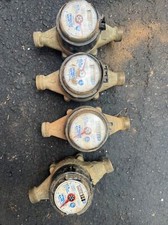 Lot Of 4 AS IS NEPTUNE 5/8 BL05 Water Meter - NSF61 - 5/8 With Glass/Bases, Pics
