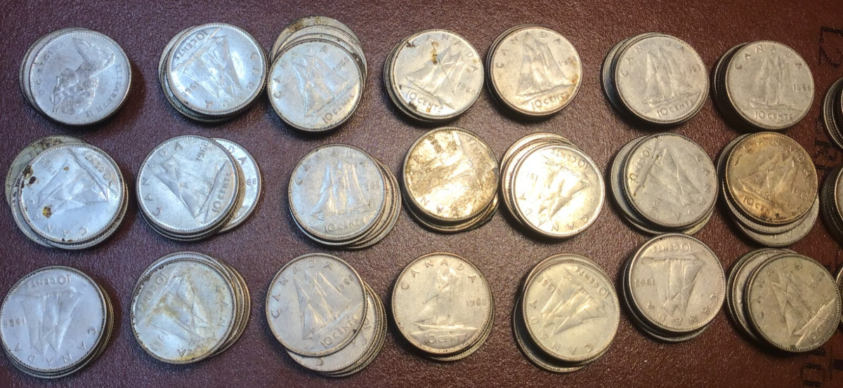 Canada 1968 10 cents Elizabeth II Canadian Silver Dime Melt is