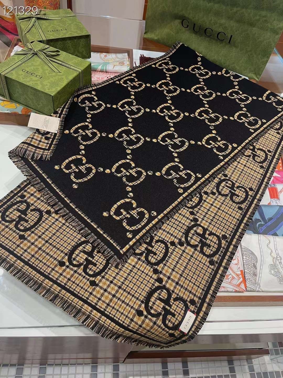 SCARF GUCCI SCARF SHAWL BLACK - image 5