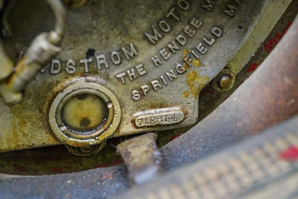 Click photo thumbnail to view