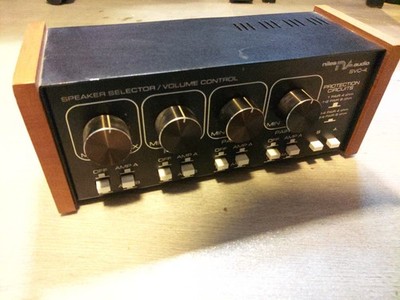 Vintage Niles Audio SVC-4 Stereo amplifier/speaker switch
