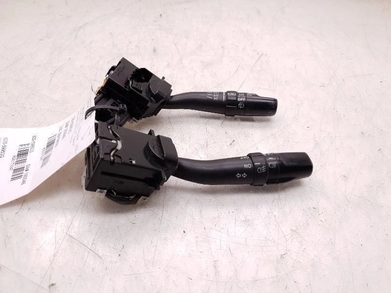 05 06 07 CONJUNTO INTERRUPTOR COLUMNA DIRECCIÓN TOYOTA SEQUOIA  Foto 3 de 4