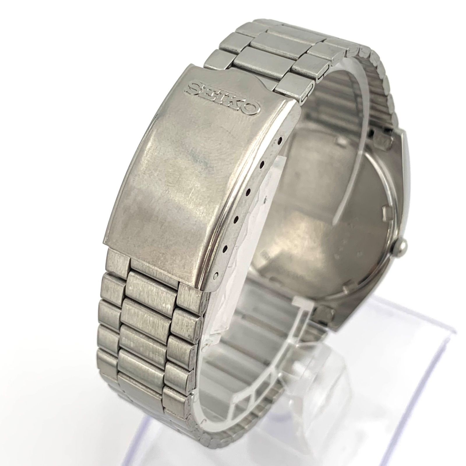 SEIKO Chronos 8123-5240 Quartz Watch - Gem