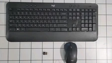 Logitech MK540 Advanced Wireless Keyboard and Mouse Combo