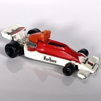 1978 Tomica Tomy McLaren M26 Ford F1 Race Car  Ultra Rare Red Scoop Version M126