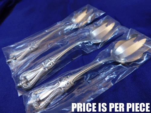 TOWLE OLD COLONIAL STERLING SILVER ICE CREAM FORK FLUTED SCALLOPED BOWL - UNUSED