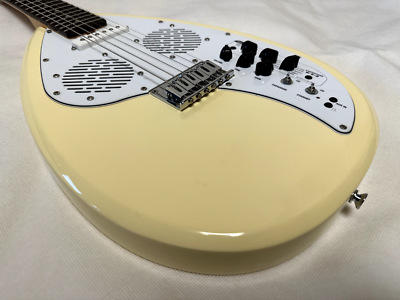 VOX APACHE-1 Teardrop Type Travel Guitar Vintage White Built-in