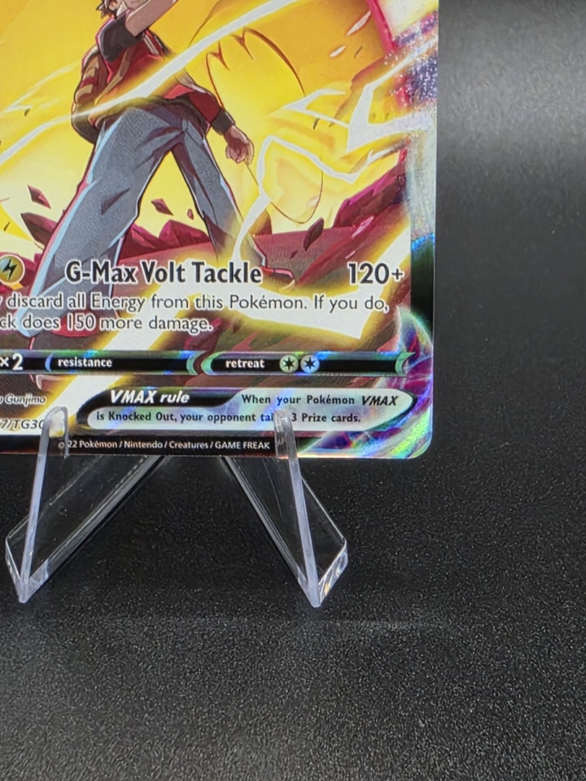 Pikachu VMAX Alt Art TG17/TG30 Swsh11: Lost Origin Trainer Gallery Holo view 3