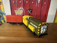 Iron Arry 2010 Thomas & Friends TOMY Battery Motorised Railway Trains