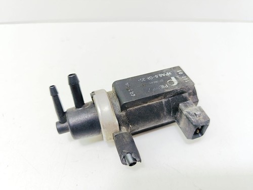 Audi A4 S4 B5 8D 2000 Diesel Turbolader Druckwandler Magnetventil UST129436