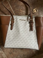 Michael Kors Charlotte Top Zip Tote shoulder bag in Vanilla