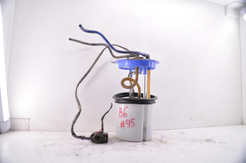 VW PASSAT Variant B6 3C5 1.4 TSI EcoFuel Kraftstofftankpumpe 33696377