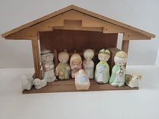 Vintage Nativity Set W/ Music Box Away In A Manger Song Christmas Jesus