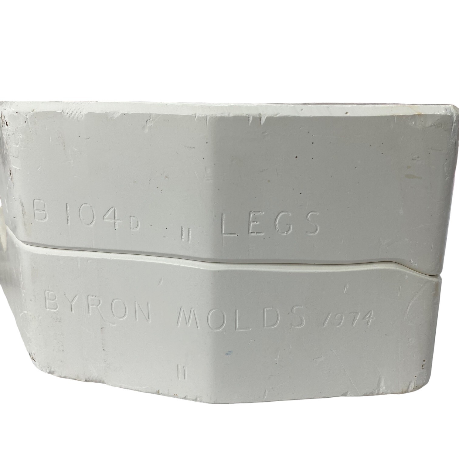 Byron Molds | B104D | 1974 | Legs | Slip Cast | Vintage