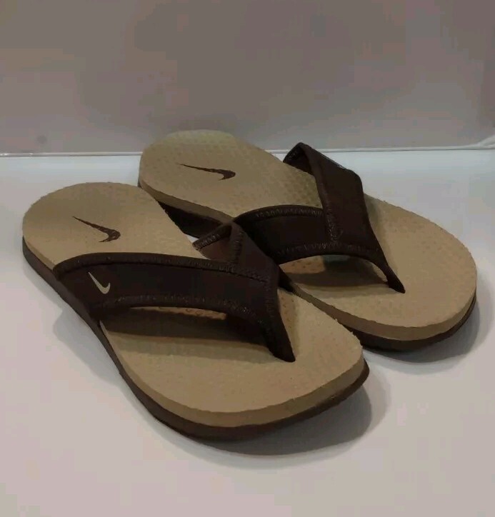 Nike Celso Thong Sandals Womens 5.5 Slides Flip Flops Brown Tan Comfort
