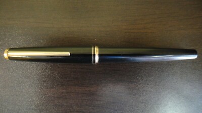 RARE VINTAGE MONTBLANC CLASSIC 221 FOUNTAIN PEN 14k. GOLD NIB | eBay