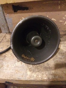 reflex horn speaker