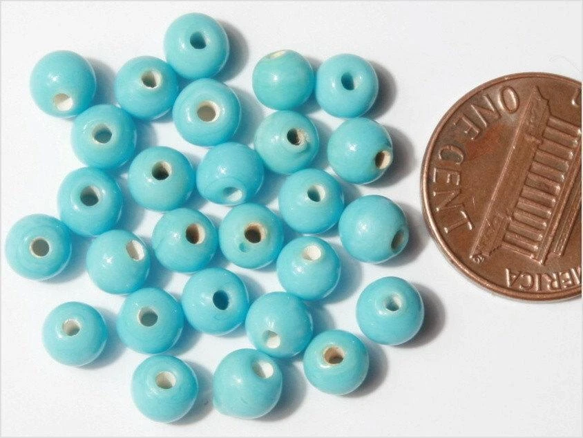 Lot (24) 5mm Czech vintage Turquoise blue round glass beads - Image 3 of 3