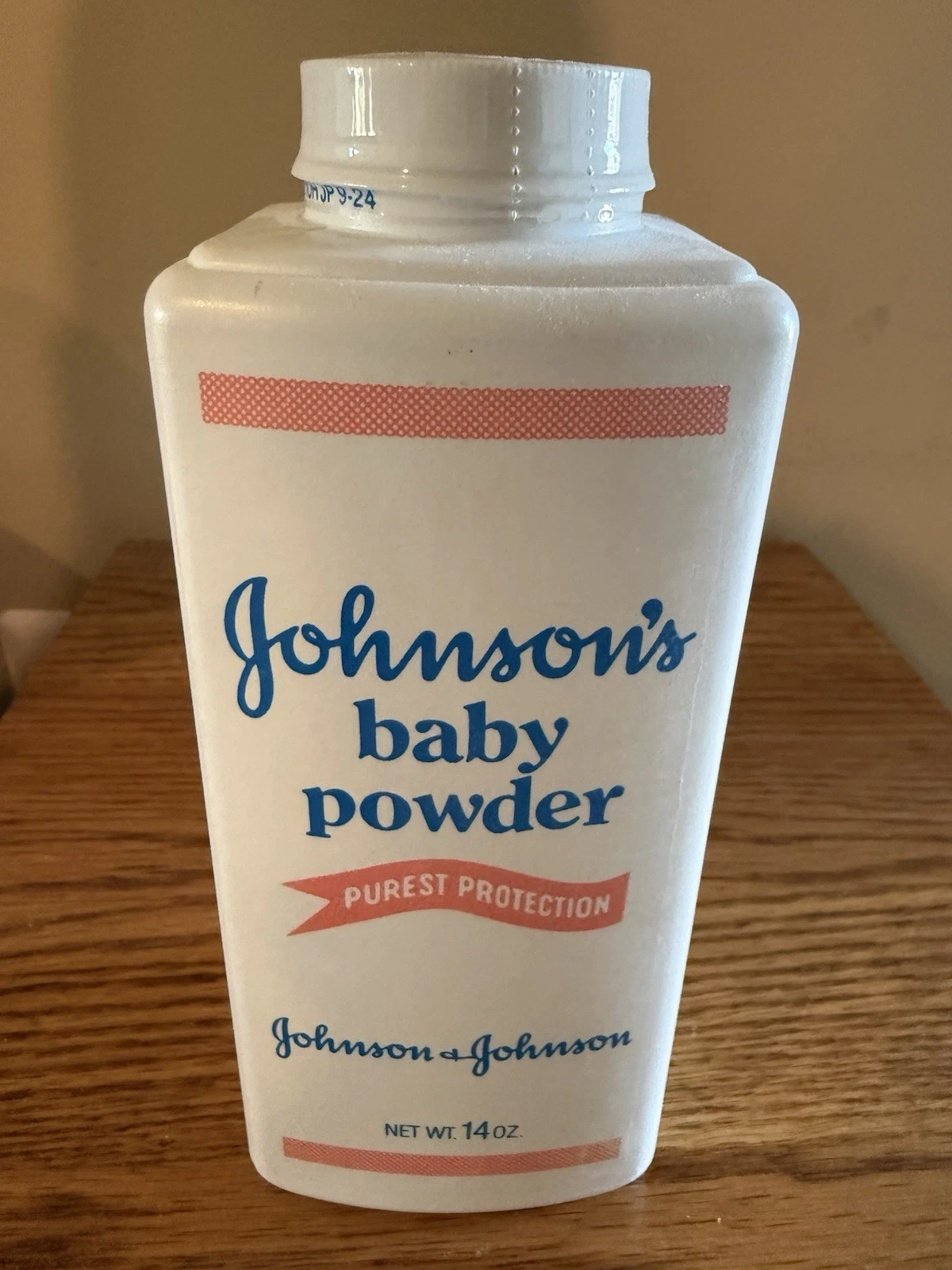 Johnson's Baby Body Powder Purest Protection 14 oz Soothing Moisture Absorbing
Opens in a new window