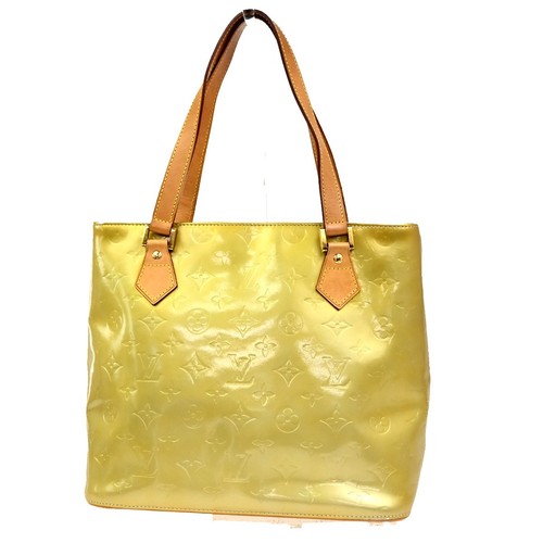 LOUIS VUITTON Houston Shoulder Bag Monogram Vernis Leather Yellow M91053 62CA852