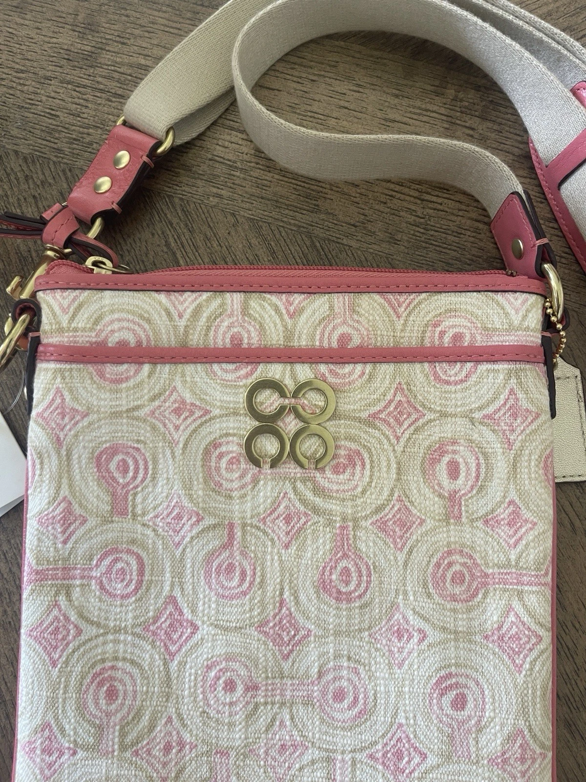 Borsa a tracolla Coach Op Art Audrey rosa corallo crema Swingpack A1173 45572 RARA NUOVA CON ETICHETTE