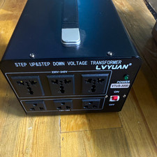 LVYUAN VTUS-3000 Step Up/Down Voltage Transformer 110-240V 6 Outlets